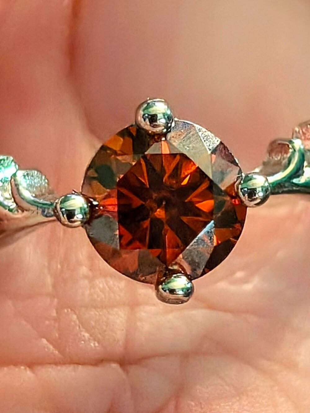 18k white gold red moissanite diamond ring